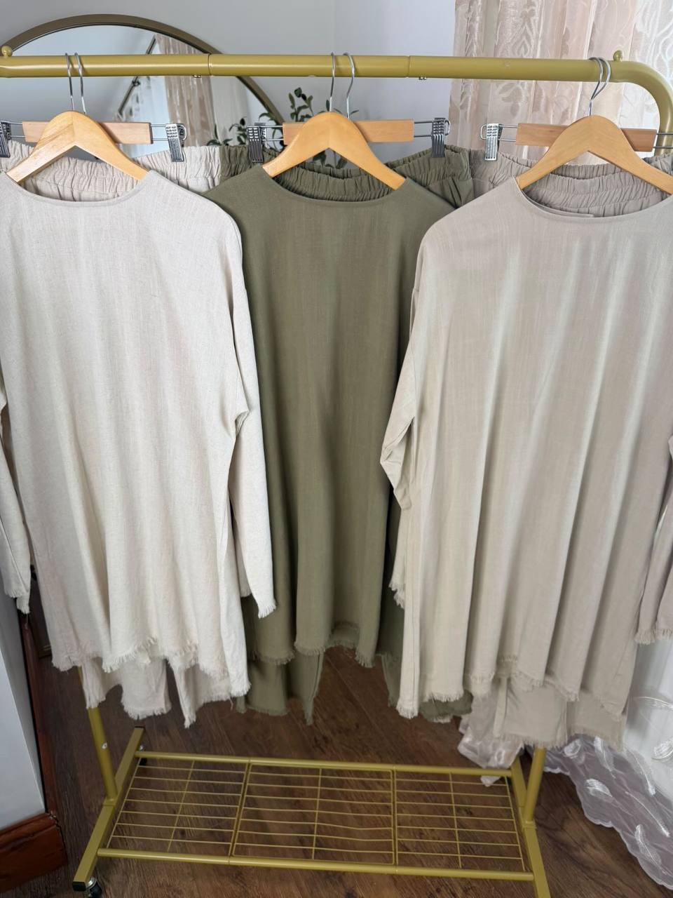 100% Linen Modest Co-Ord Set | Relaxed Tunic & Wide Leg Trousers